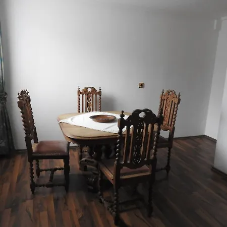 Fernblick über Den Dächern Von Apartment