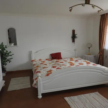 Fernblick über Den Dächern Von Apartment *